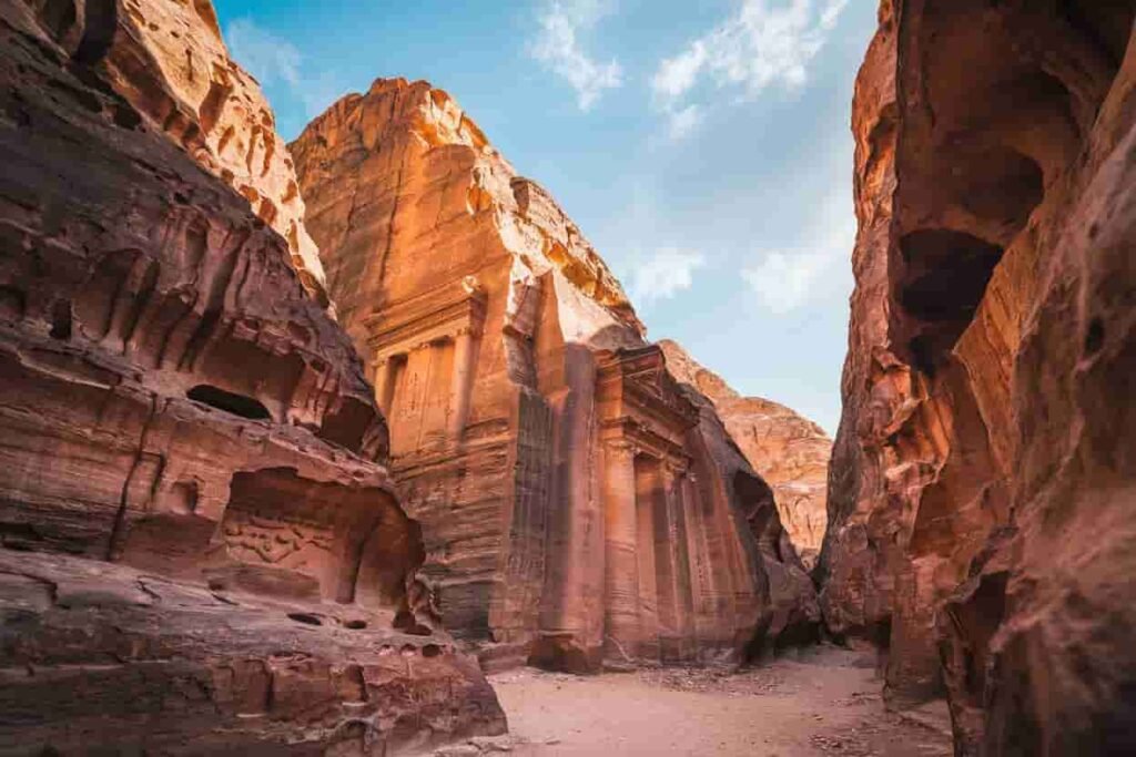 Petra Jordan | The Rose-Red City of Wonder